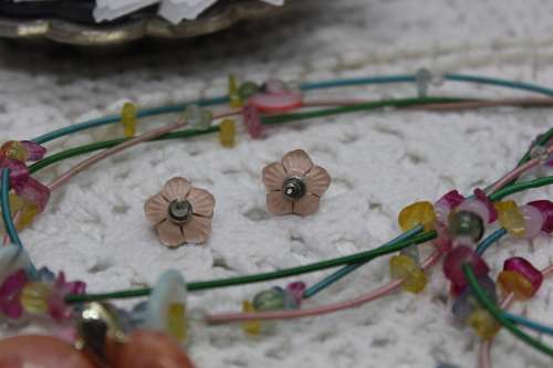 VINTAGE : Lot of 7 Jewellery pieces : Imitation Pearls etc.