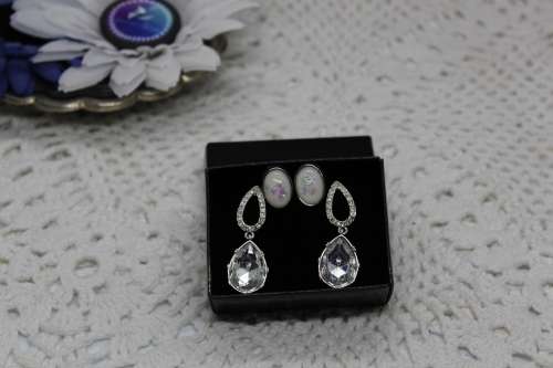 NEW : Lot of 2 Jewellery pieces : LOTS of BLING! Perfect for Matric Farewell!