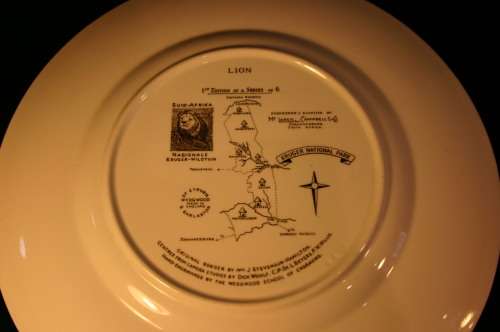 Royal Doulton Kruger Park Edition Lion and Park Plate
