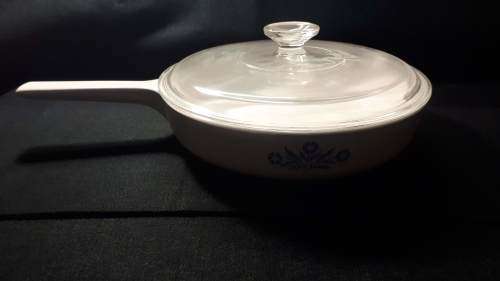 Corningware 10 inch pan with glass lid