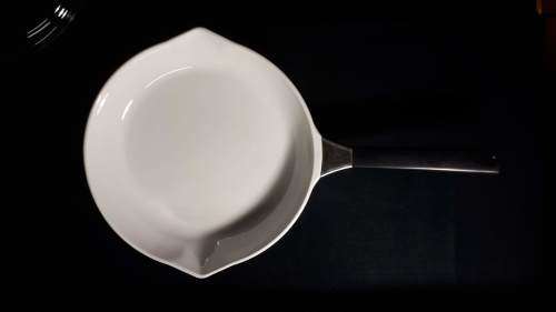 Corningware 10 inch pan with glass lid