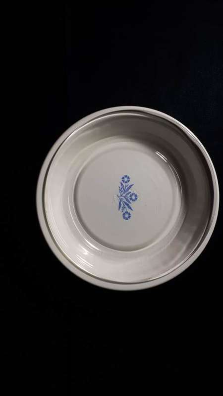 Corningware Pie Dish with Glass Insert
