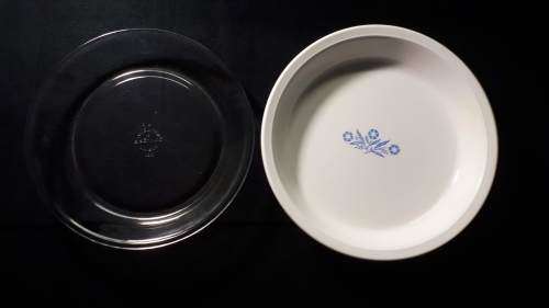 Corningware Pie Dish with Glass Insert