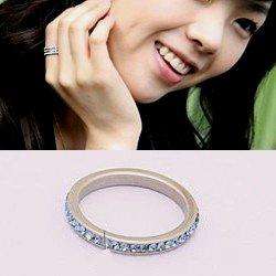 RINGS WITH CUBIC ZIRCONIAS