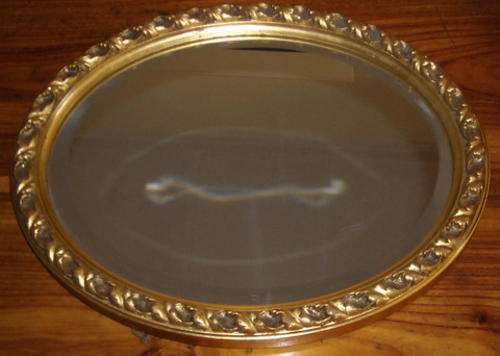 LOVELY  VINTAGE OVAL GILT BEVELLED MIRROR