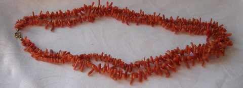 VINTAGE GENUINE BRANCH CORAL GRADUATED NECKLACE