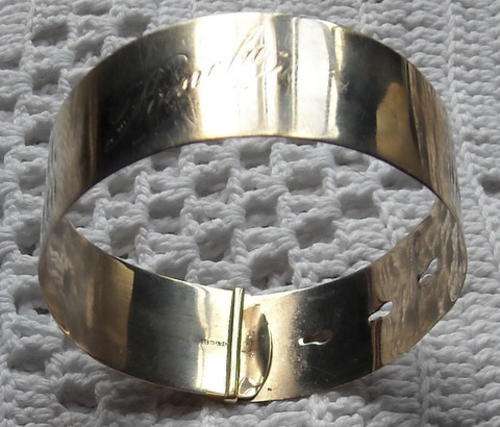 9ct GOLD WIDE BANGLE - 16.8grams