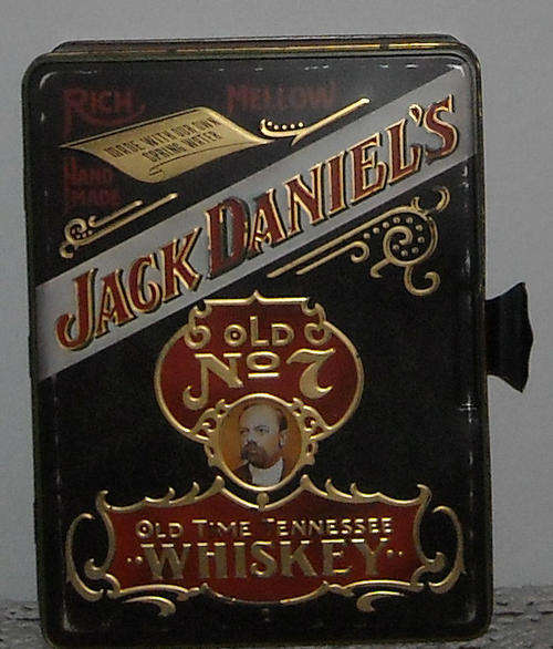 JACK DANIELS OLD No. 7 DOUBLE TIN WITH LATCH