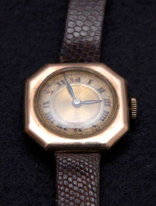9ct Gold Ladies Watch