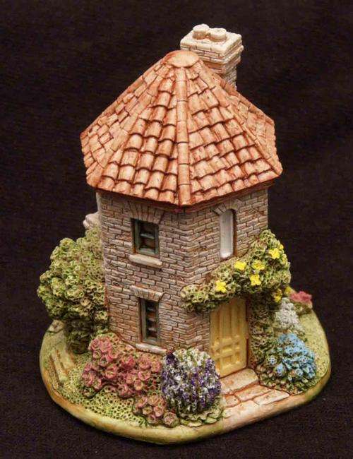 Lilliput Lane Mustard Pot House with box & papers