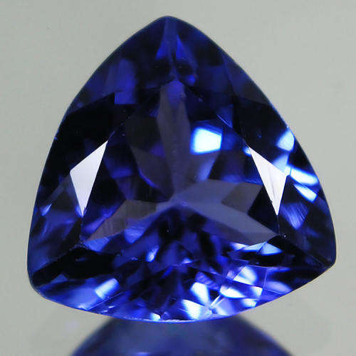 Flawless 1.08 Cts Attractive Luster Natural Violet Blue Tanzanite Trillion