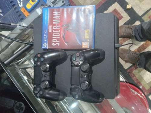 Playstation 4 console bundle