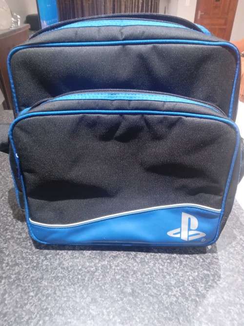 Ps4 bag for original or slim