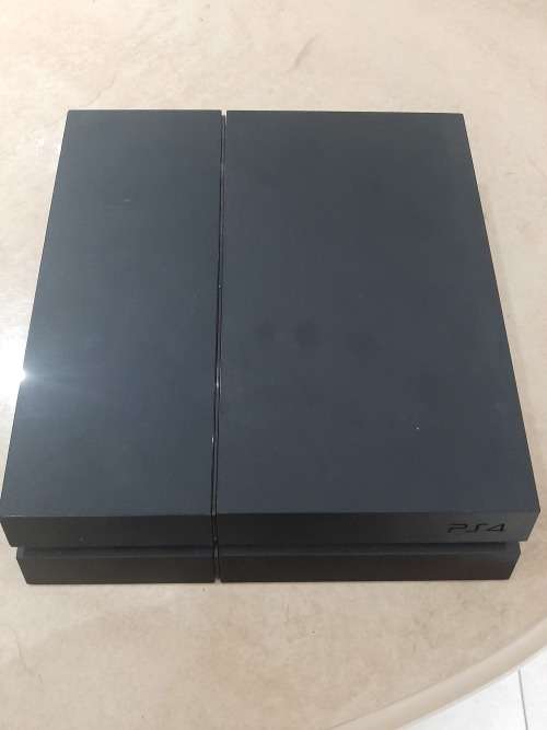 PS4 CONSOLE 500GB