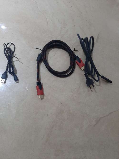 PS4 CONSOLE 500GIG