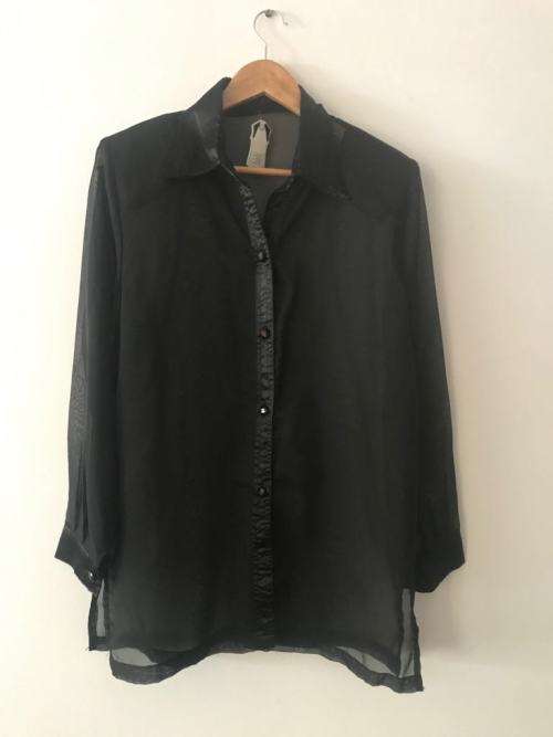 Black sheer button up top with shoulderpads SIZE 38/14