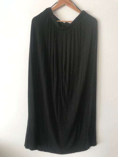 Long length thick black skirt SIZE 14