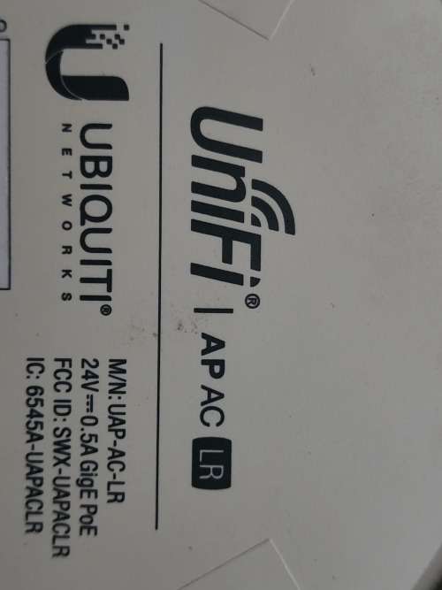 Ubiquiti UniFi AP-AC-LR Wireless Access Point (includes PoE + Mounting bracket)
