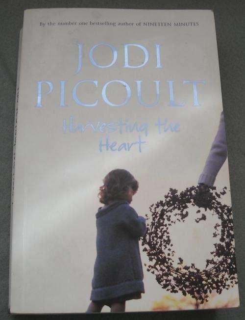HARVESTING THE HEART  by Jodi Picoult