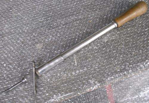 YANKEE PUMP ACTION SCREWDRIVER PLUS EXTRA BIT