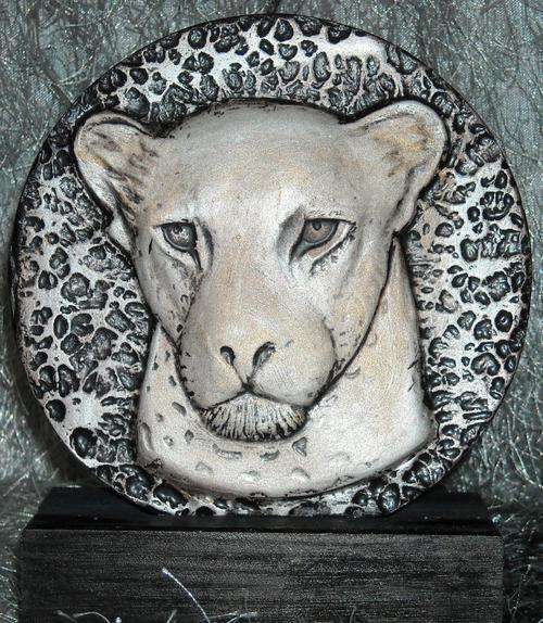 CHEETAH CANDLE ON STAND