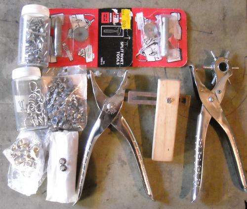 LEATHER CRAFTING TOOLS - ABSOLUTE BARGAIN (see description)