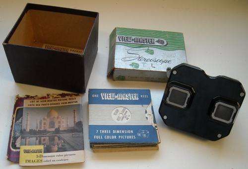 GENUINE OLD SAWYERS VIEWMASTER & 16 REELS (SOME AFRICANA) - IN GOOD CONDITION