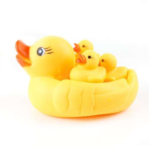 BABY BATH DUCK RUBBER TOY