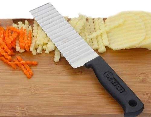 KIWI WAVING KNIFE