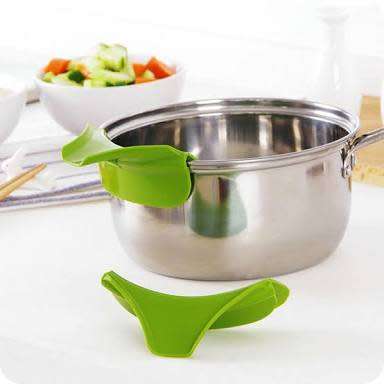 Slip On Pour Spout