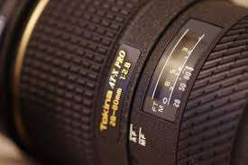 Tokina ATX - PRO F2.8 right-through focal lenght LENS 28 to 80 mm FOR Canon EOS