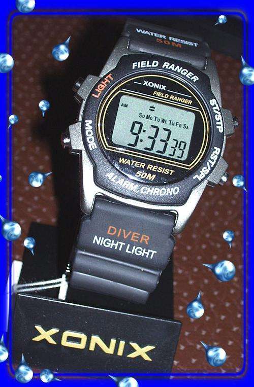 XONIX WATER RESIST SPORT WATCH WITH NIGHT LIGHT