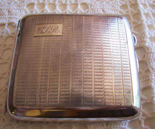 Hallmarked Birmingham 1930 Cigarette case 104,5 g