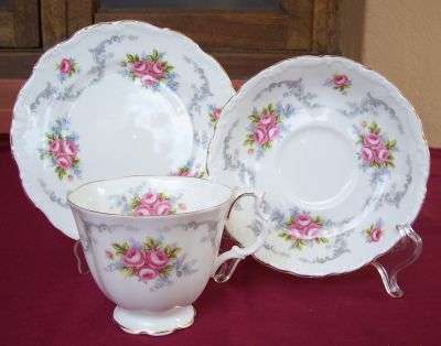 Royal Albert ~ Tranquillity~ trio