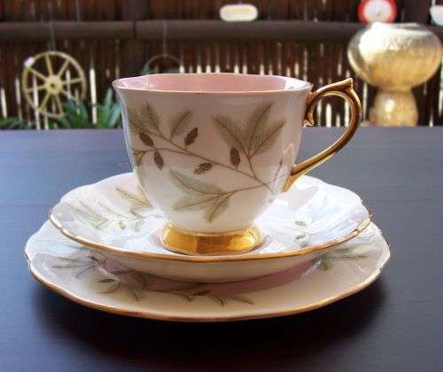 Royal Albert ^ Braemar ^ Trio