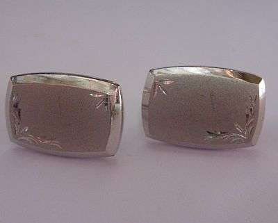 VINTAGE SILVER COLOURED AND DELICATE ENGRAVED CUFFLINKS