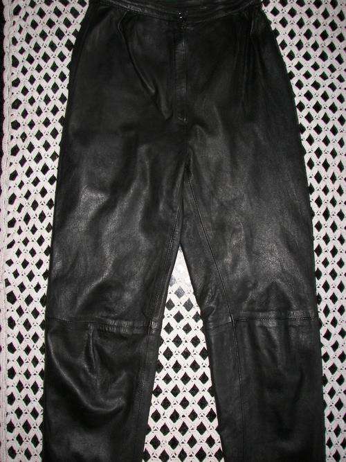 VINTAGE DESIGNER BLACK GENUINE LEATHER SOFT SHEEP NAPPA PANTS/TROUSERS SIZE 32/ 34(MINT CONDITION)