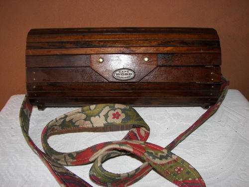 HANDMADE "CAPEWOOD" ?WALNUT?IMBUIA FLORAL LINED SLATTED HANDBAG