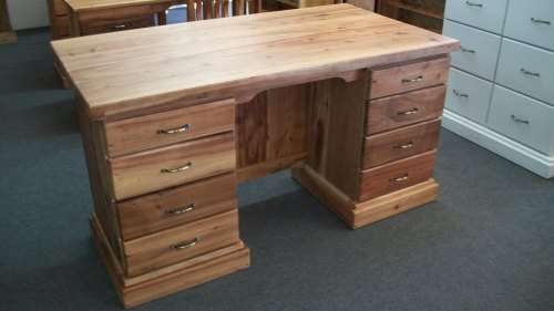 Blackwood Desk