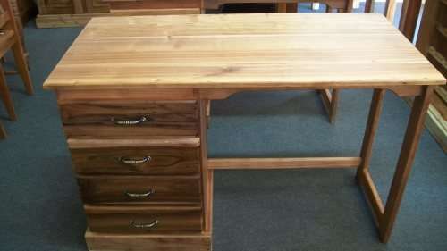 Blackwood Desk