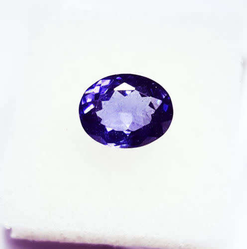 (4.02 ct) EXCELLENT PIECE, BLUE, OVAL, TANZANITE, NATURAL, HEATED, VVS, CERTIFIED