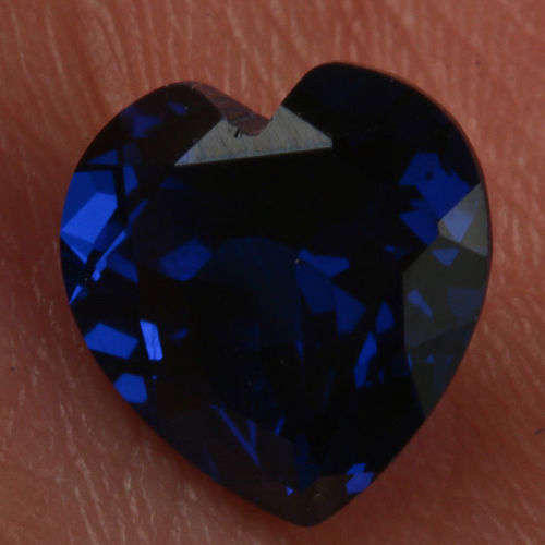 4.760 CT, PURPLE BLUE, HEART CUT, NATURAL TANZANITE