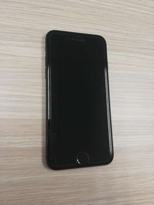Apple iPhone 8