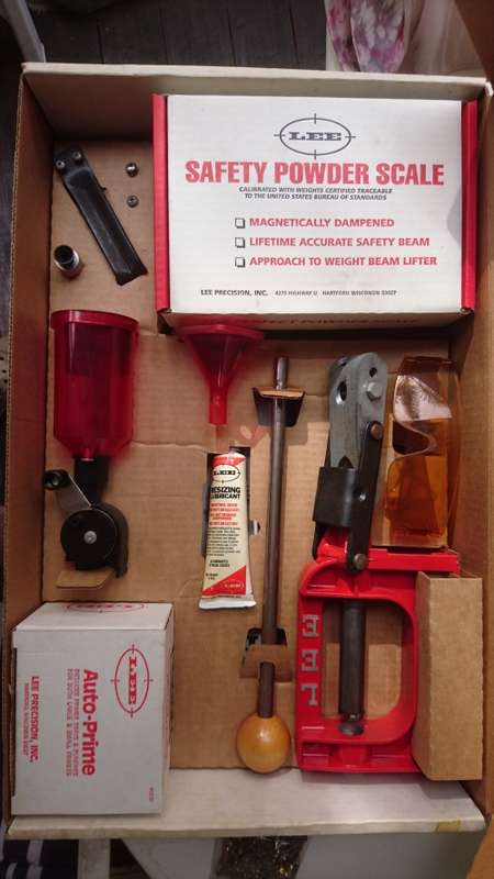 LEE Anniversary Reloading Kit