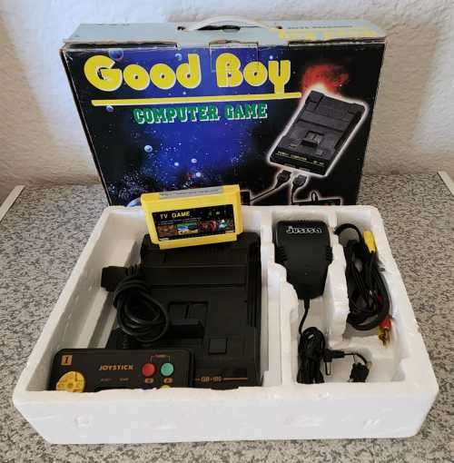 Good Boy Computer Game (GB-100) + 4 in 1 Game Cartridge (RETRO) [8-bit]