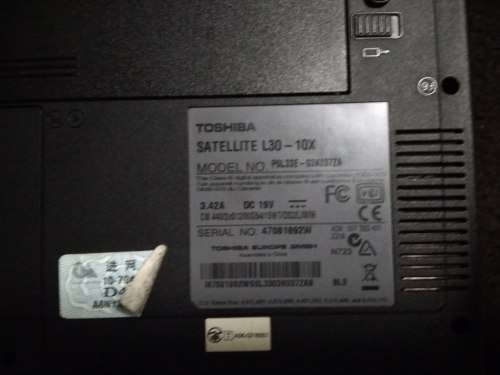 TOSHIBA SATELLITE SERIES L30-10X
