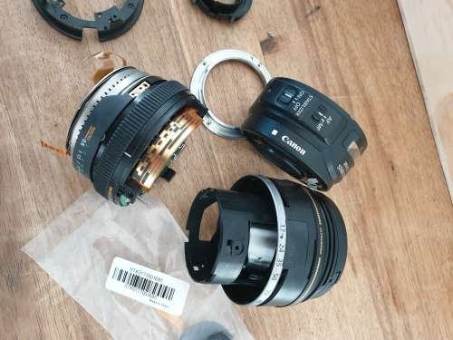 Canon EF-S 17-85mm IS USM taken apart