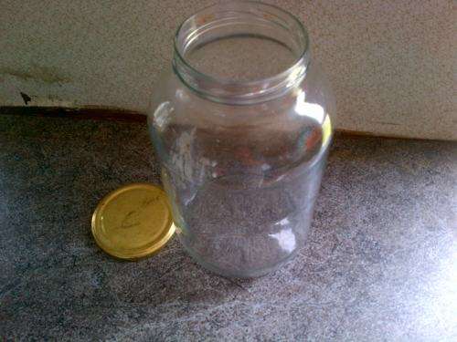 BIG GLASS JAR FOR CANING FRUIT