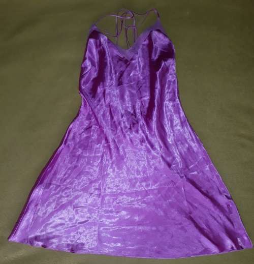 LADIES PINK SLEEPING TOP - LA SENZA - XS/TP