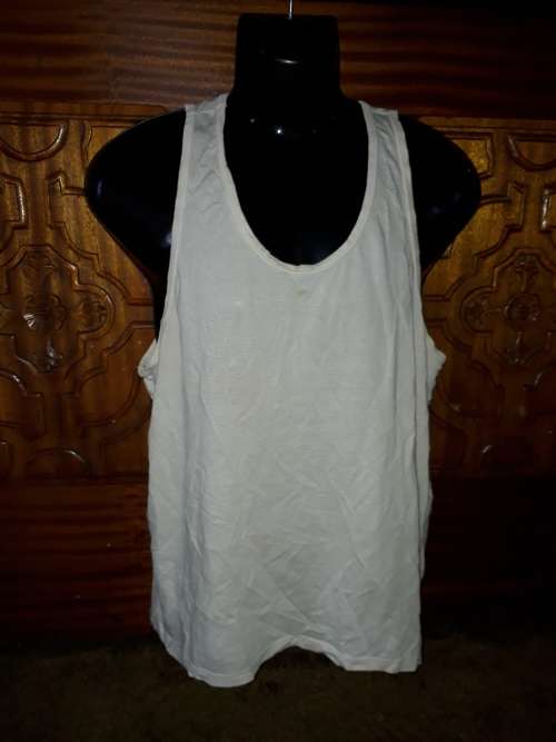 SPECIAL!! MENS WHITE VEST - WOOLWORTHS - XL - MAY HAVE A FEW MARKS ON IT